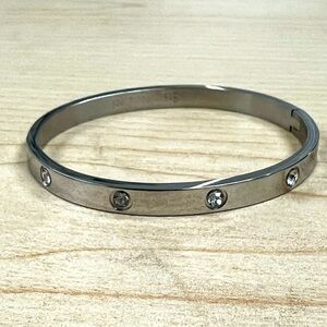 Silver Bangle Crystal Bracelet